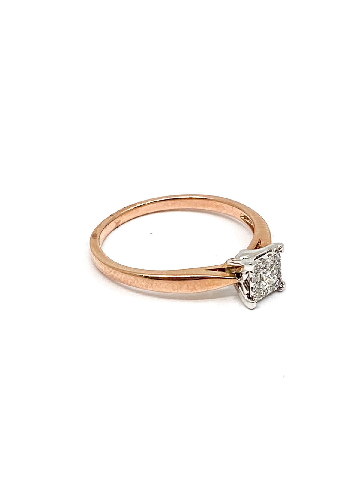 10K Rose Gold 0.13cttw Diamond Ring, size 6.5