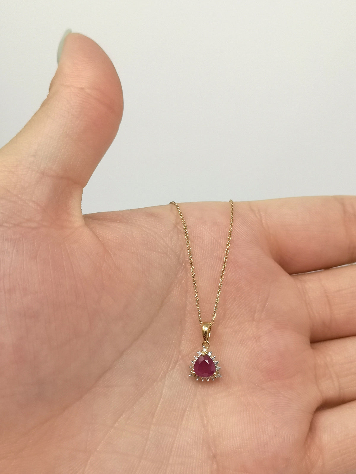 10K Yellow Gold Ruby and Diamond Necklace, 18&quot;