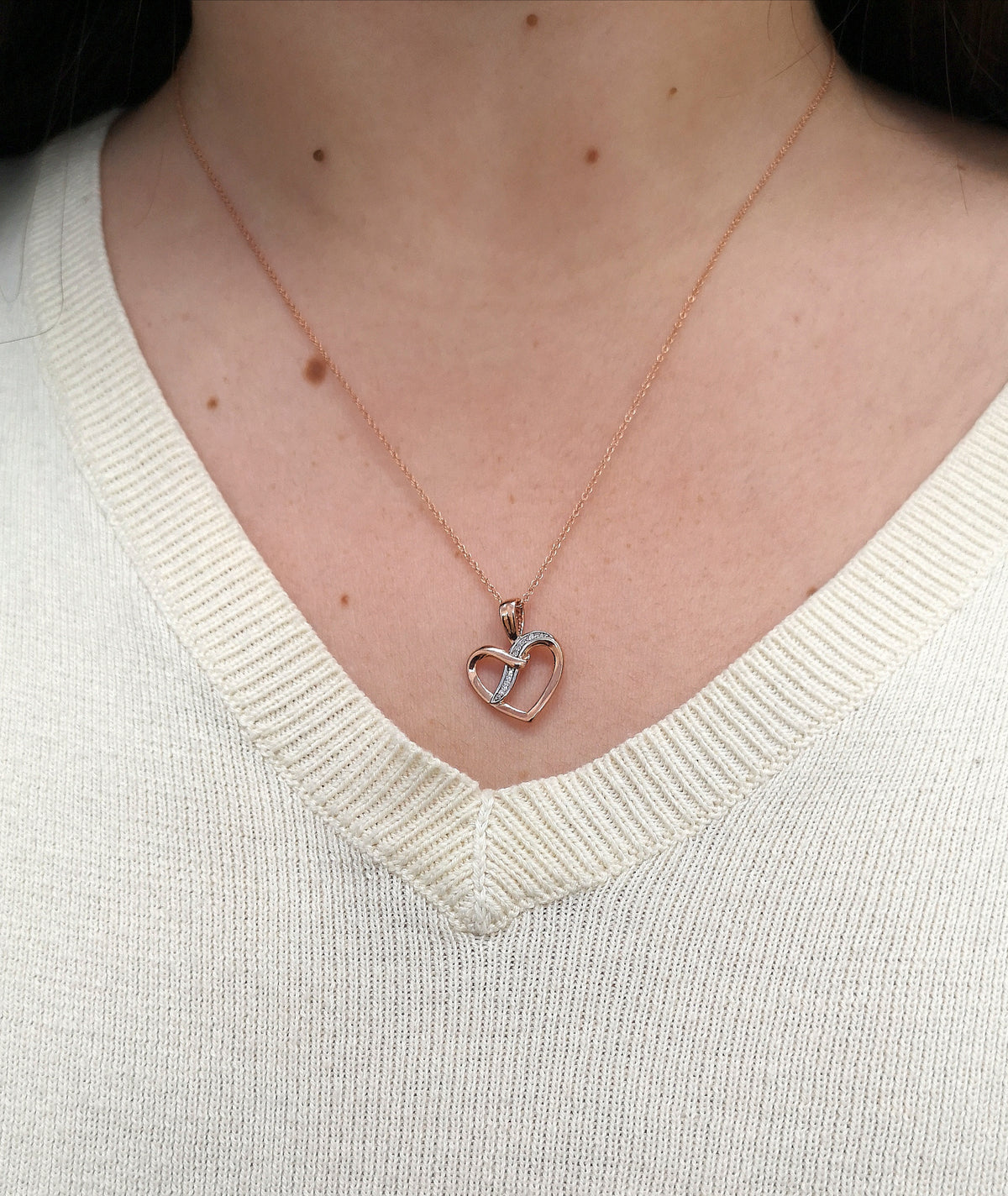 Rose Gold Diamond Pendant