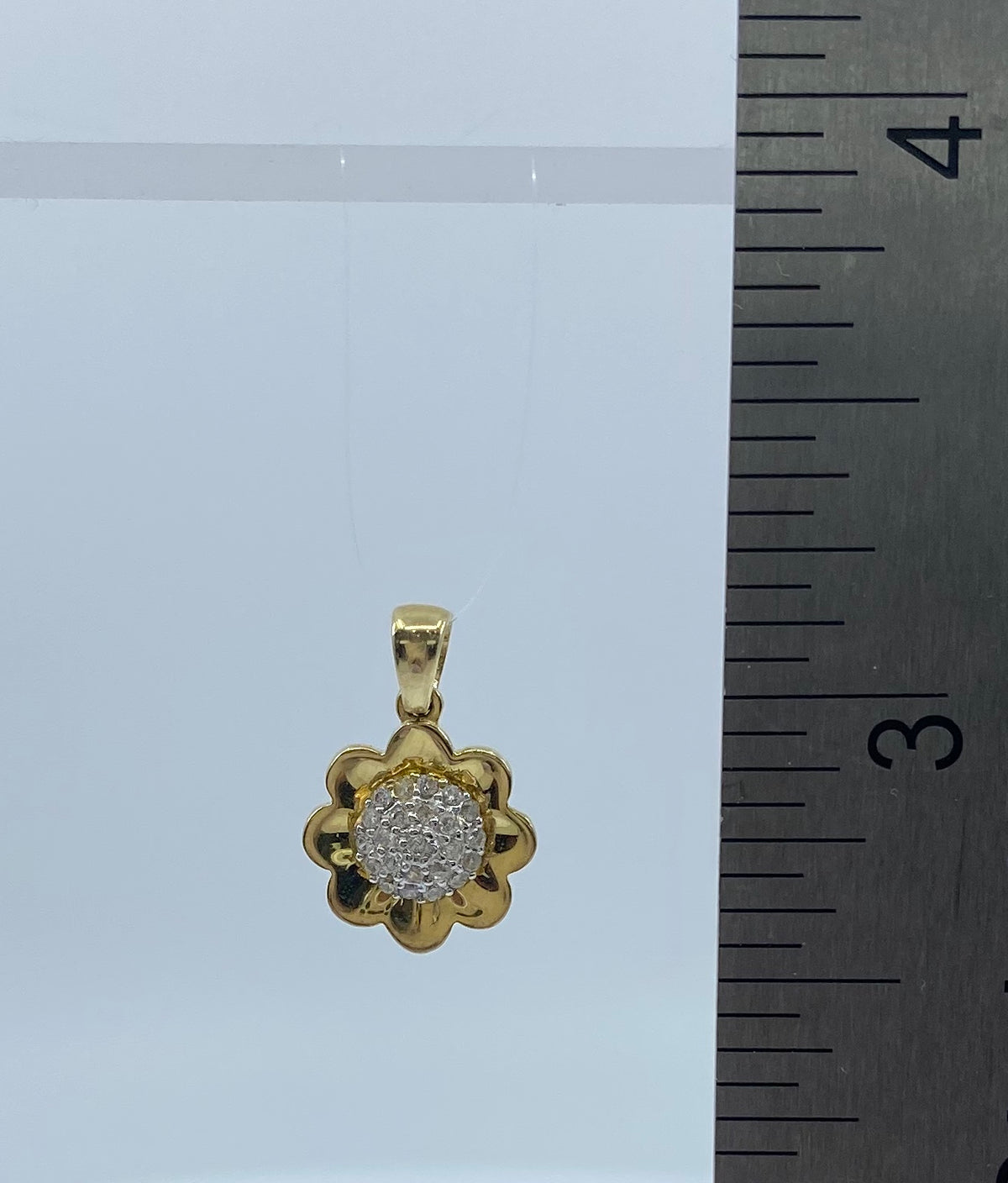 10K Yellow Gold Cubic Zirconia Charm