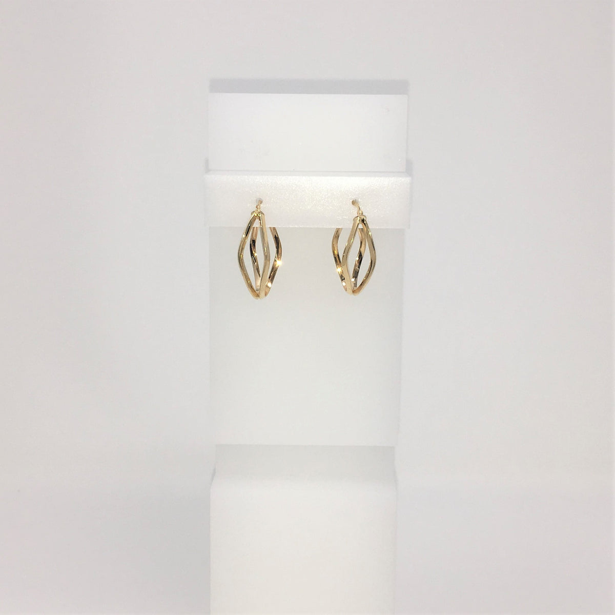 10KY Hoop Earrings