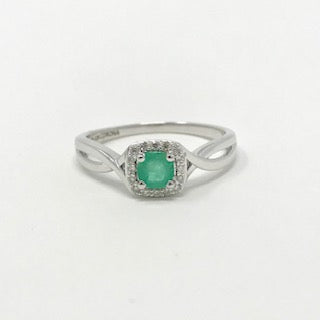 10K White Gold 0.30cttw Genuine Emerald and 0.07cttw Diamond Ring, size 6.5