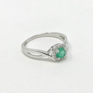 10K White Gold 0.30cttw Genuine Emerald and 0.07cttw Diamond Ring, size 6.5