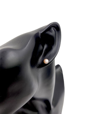 Pendientes de perlas lilas de agua dulce de 6 a 7 mm de plata de ley 925 con cierre de mariposa