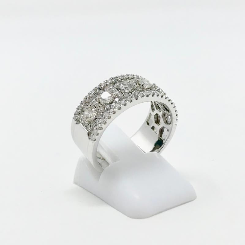 Anillo de diamantes