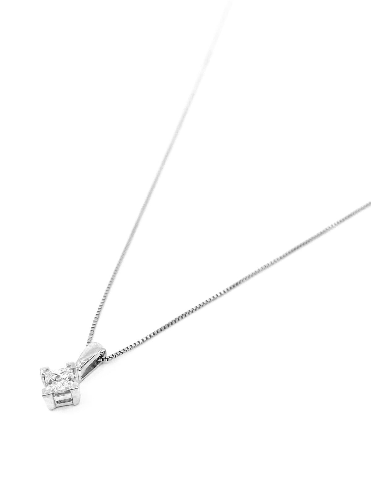 10K White Gold 0.123cttw Princess Cut Canadian Diamond Pendant, 18&quot;