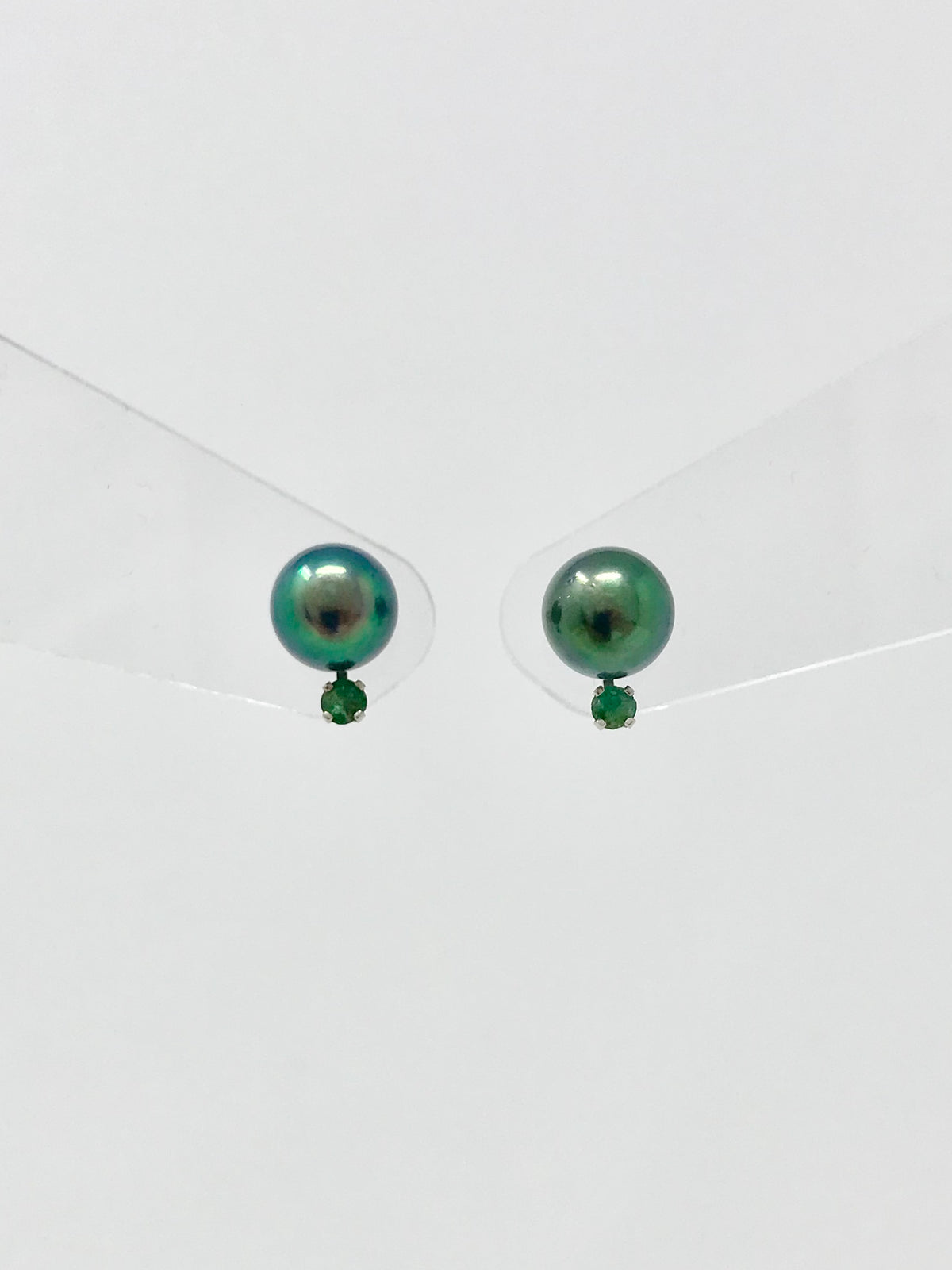 Cultured Black Pearl with Emerald Earrings