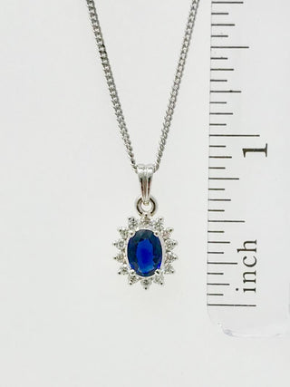 Colgante de zafiro y diamantes