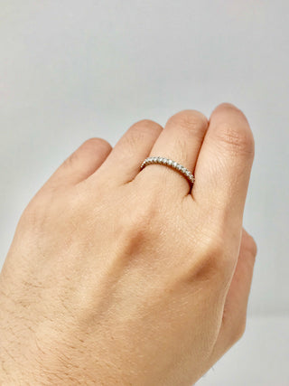Anillo de diamantes de eternidad