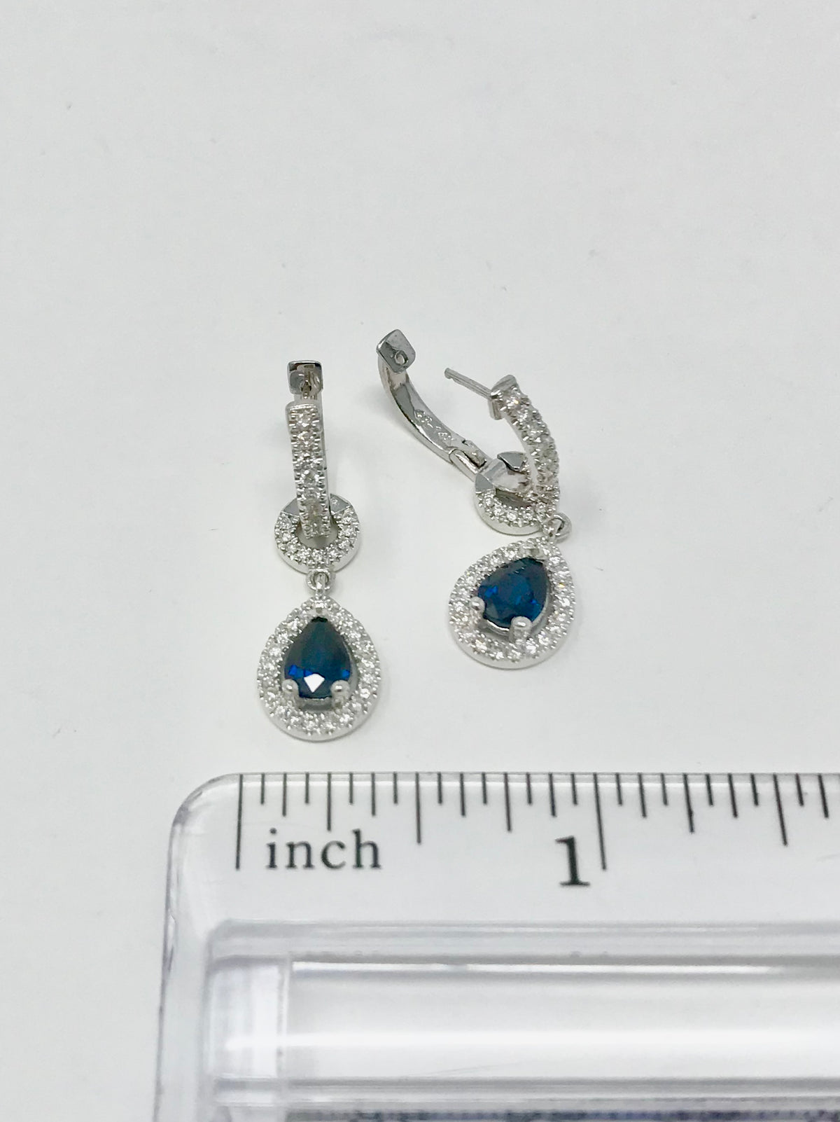 Pendientes de zafiro y diamantes