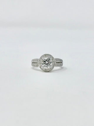 Anillo de compromiso de diamantes