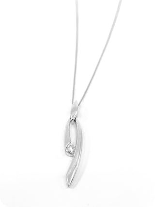 Collar de diamantes canadienses de 0,12 quilates en oro blanco de 10 quilates, 18"