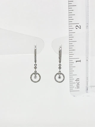 Pendientes colgantes / colgantes / tipo candelabro de oro blanco de 14 quilates con diamantes de 0,29 quilates