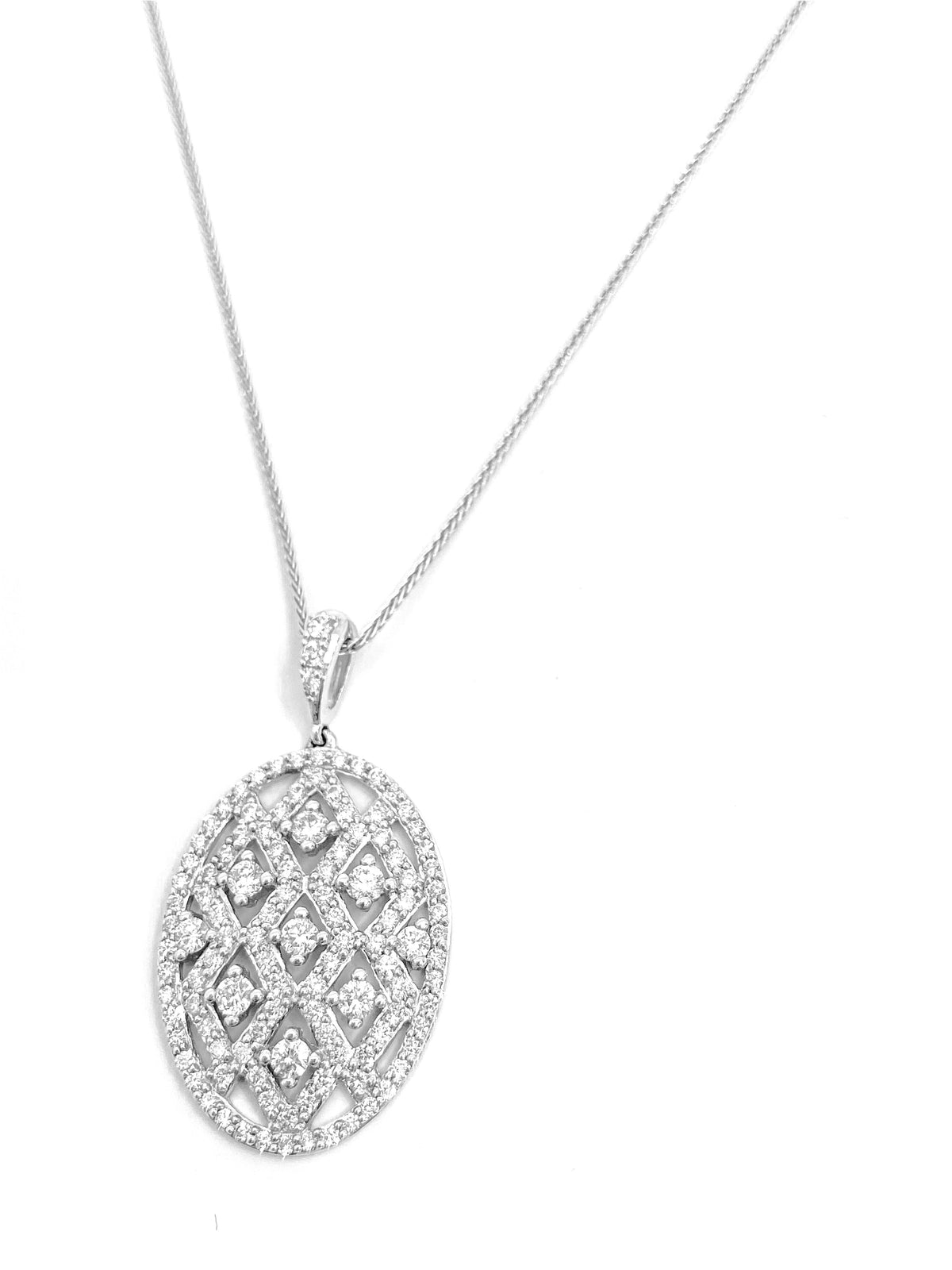 10K White Gold 1.00cttw Diamond Pendant, 18&quot;