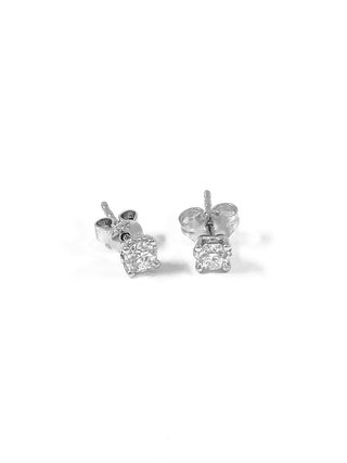 Aretes de diamantes canadienses de 0,15 quilates en oro blanco de 14 quilates