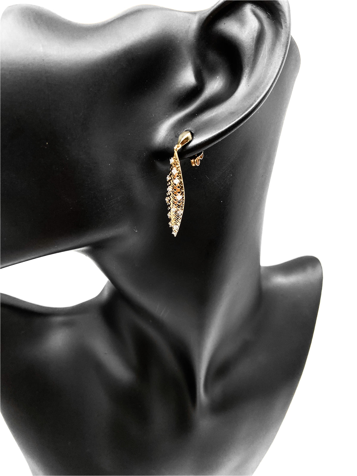 Pendientes colgantes de oro amarillo de 10 quilates con diamantes de 0,20 quilates