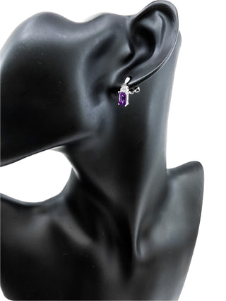 Pendientes colgantes o colgantes de oro blanco de 10 quilates con amatista de 1,80 quilates y diamantes de 0,03 quilates