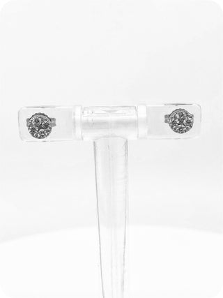 Aretes en forma de racimo de diamantes de talla redonda de 0,33 quilates en oro blanco de 14 quilates