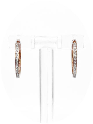 Pendientes tipo argolla con bisagras Huggie de diamantes de 0,25 quilates en oro rosa de 10 quilates