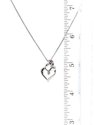 Colgante de plata canadiense con diamantes