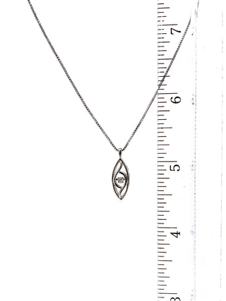 Collar de plata con diamantes