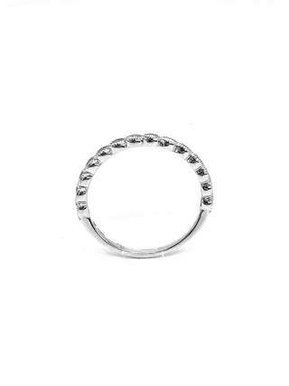 Anillo de oro blanco de 10 quilates con diamantes de talla redonda de 0,07 quilates, talla 7