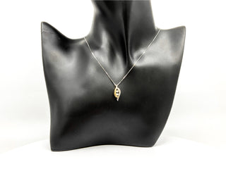 Colgante de oro blanco y amarillo de 10 quilates con diamantes de 0,02 quilates, 18"