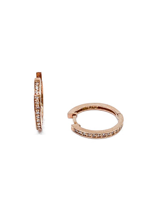 Pendientes tipo argolla con bisagras Huggie de diamantes de 0,15 quilates en oro rosa de 10 quilates
