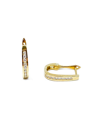 Aretes tipo argolla con diamantes de 0,15 quilates en oro amarillo de 10 quilates