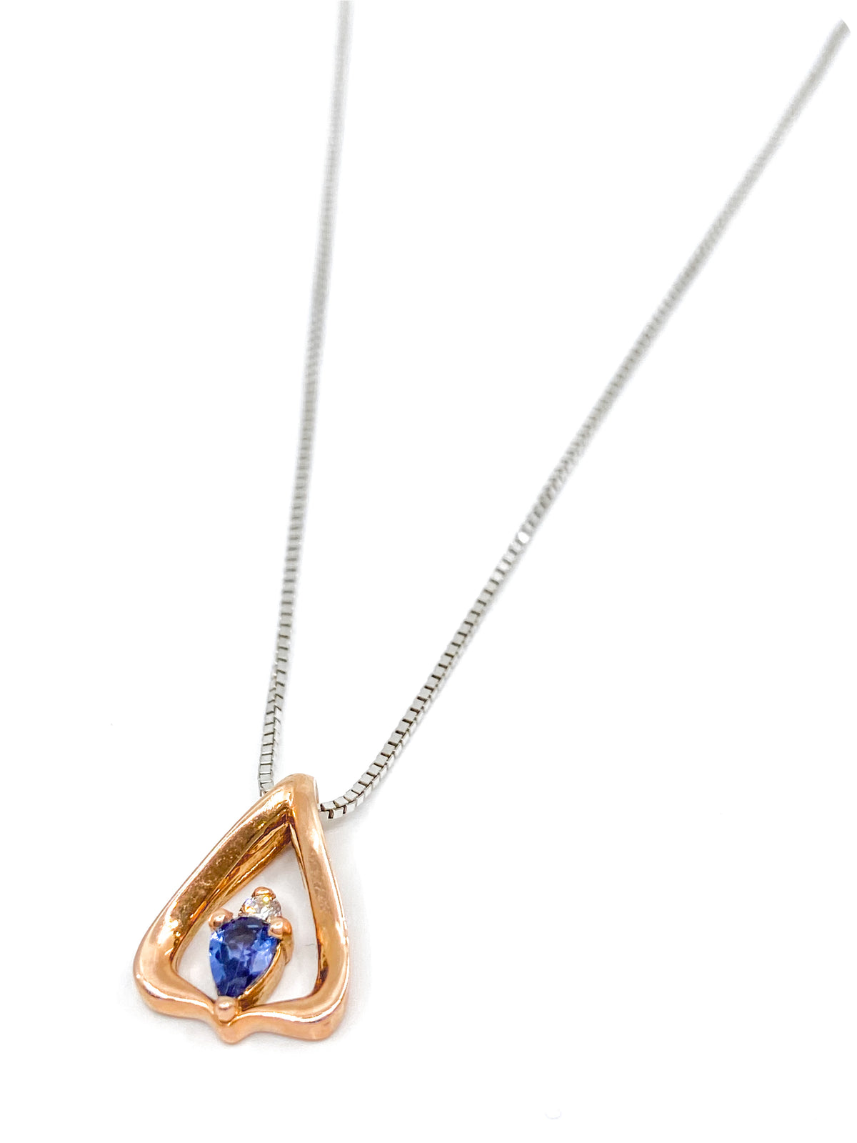 14K White and Rose Gold 0.20cttw Genuine Tanzanite and 0.026cttw Diamond Pendant, 18&quot;