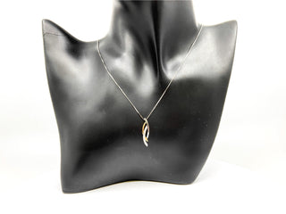 Collar de diamantes de 0,11 quilates en oro blanco y amarillo de 10 quilates, 18"
