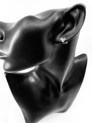 Pendientes colgantes/en forma de corazón con diamantes de 0,04 quilates en oro blanco de 10 quilates