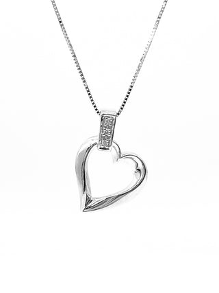 Colgante en forma de corazón con diamantes de 0,02 quilates en oro blanco de 10 quilates, 18"