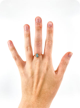 Anillo de oro rosa de 10 quilates con circonita azul de talla ovalada auténtica de 1,20 quilates y halo de diamantes de 0,09 quilates, talla 7