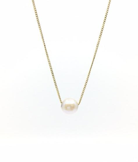 10K Yellow Gold Fine Curb Chain with 5.6mm Cultured Pearl - 18 Inches