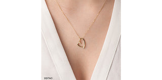 Colgante en forma de corazón con diamantes de 0,01 quilates en oro amarillo de 10 quilates, 18"