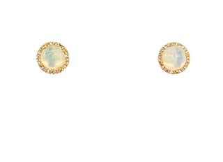 Aretes de oro amarillo de 14 quilates con ópalo de 0,96 quilates y halo de diamantes de 0,10 quilates
