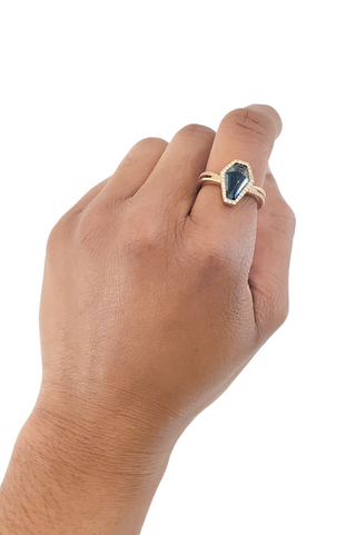 Anillo de oro rosa de 14 quilates con topacio azul de 2,06 quilates y halo de diamantes de 0,17 quilates - Tamaño 6,5