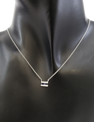 Collar de diamantes y zafiros en oro blanco de 14 quilates, 18"
