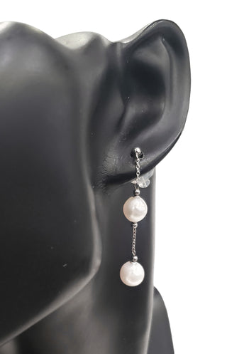 Arete colgante de perlas cultivadas de oro blanco de 14 quilates de 7,5 a 8,0 mm