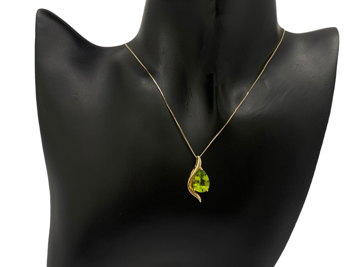 Colgante de peridoto de talla pera de 2,50 quilates de oro amarillo de 10/14 quilates, 18&quot;