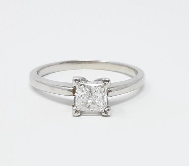 Princess Cut Diamond Engagement Ring