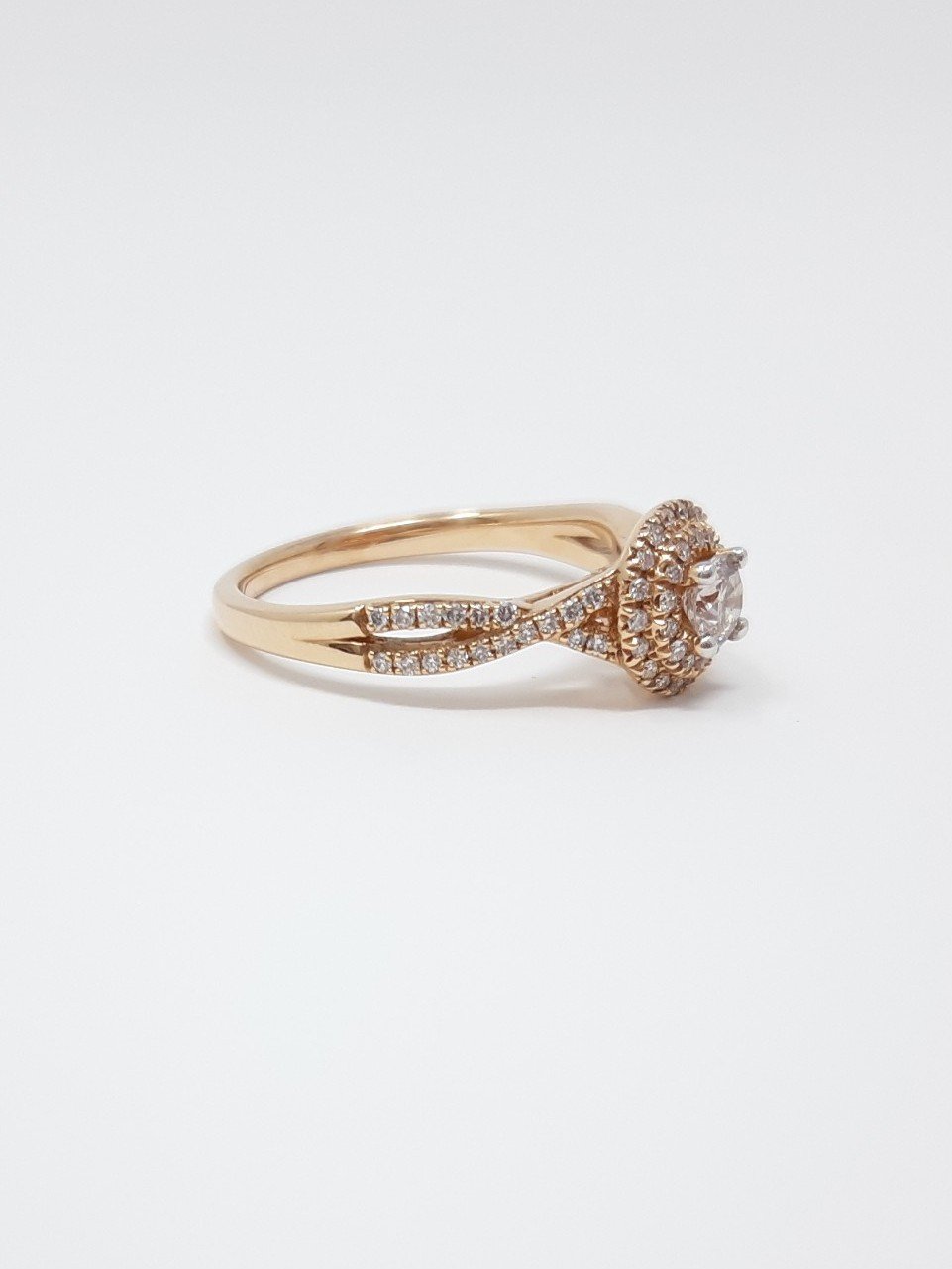 10K Rose Gold 0.23cttw Canadian Diamond Ring, size 6.5