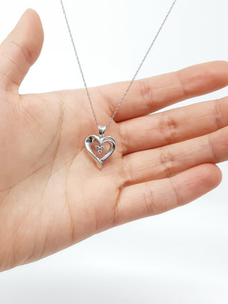 Colgante de corazón de diamantes