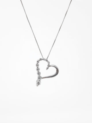 Colgante de corazón de diamantes