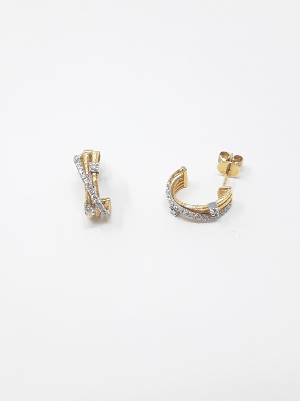14K Yellow Gold 0.23cttw Diamond Earrings