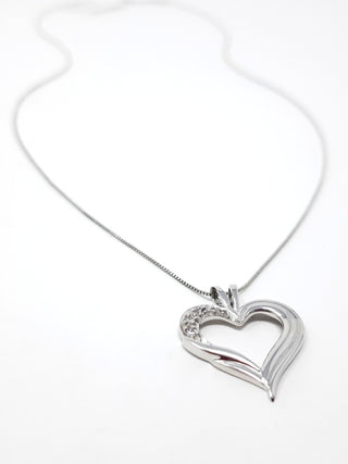 Colgante de corazón de diamantes