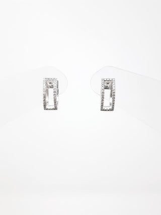 Aretes de diamantes con bisagras Huggie de aro de 0,20 quilates en oro blanco de 10 quilates