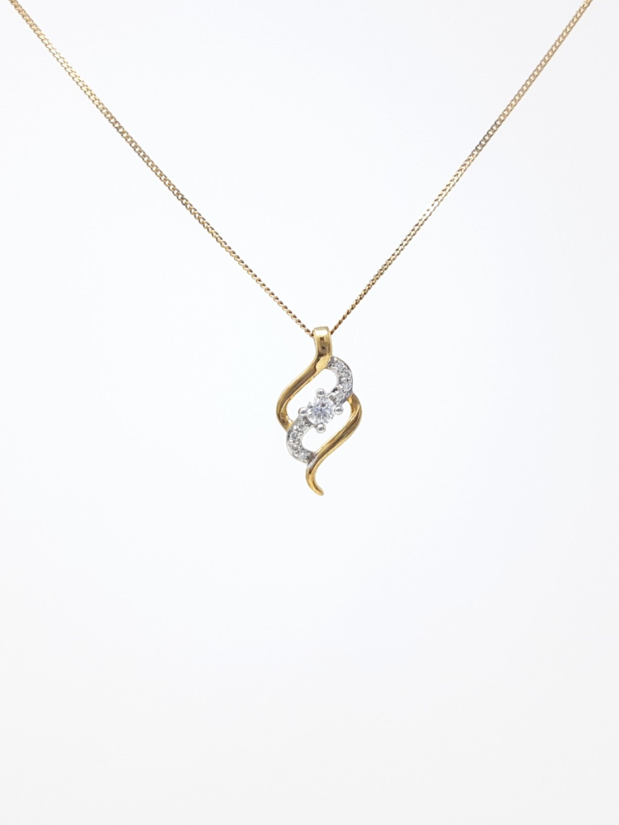 Canadian Diamond Pendant