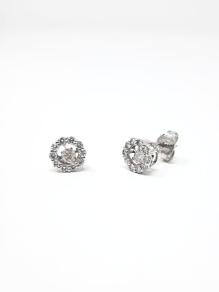 Pendientes de oro blanco de 10 quilates con halo de diamantes de 0,50 quilates